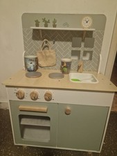 Wooden Play Cooker Station