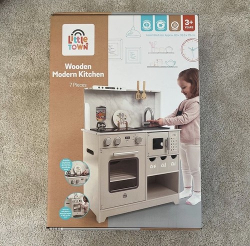 Aldi little town wooden - town,
